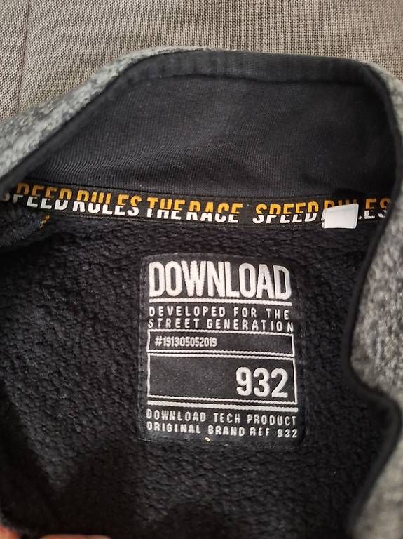 Pullover & Sweatshirts: Raceway pullover sweatshirt – Gebraucht aus Kriens von Jeremyt05 4