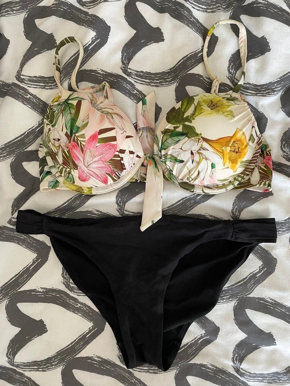 H&M Costumi da bagno & Bikini: Bikini – Usato da Conthey venduto da OLEN-67