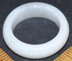 Stein Ring L-4609 – Weisser Achat - 17mm Innendurchmesser