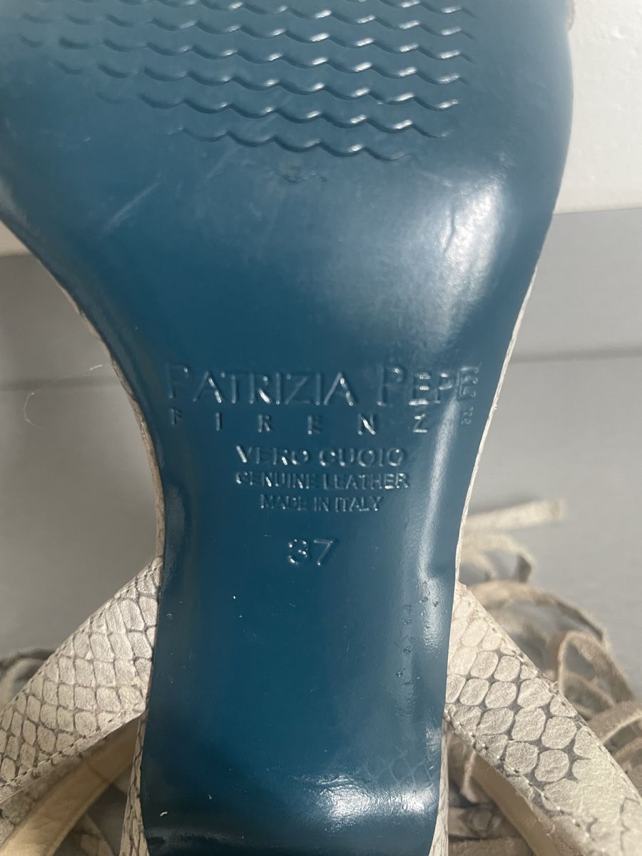 Patrizia Pepe Scarpe da donna: Patrizia Pepe Sandalen, Gr. 37 Fransen – Usato da St. Moritz venduto da cri_h9tt 5