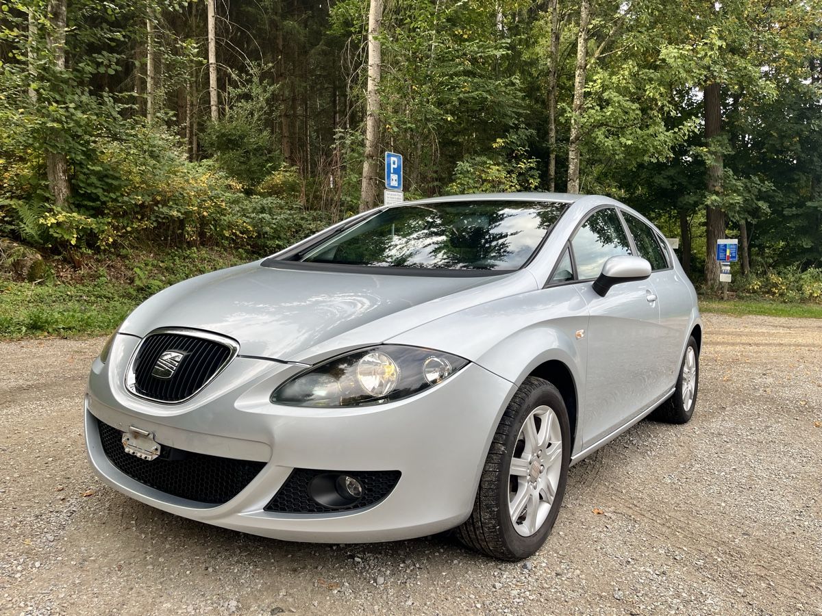 Seat Autos: Seat Leon, MFK 01.10.26 – D'occasion à Brünisried par andre.buchs 1