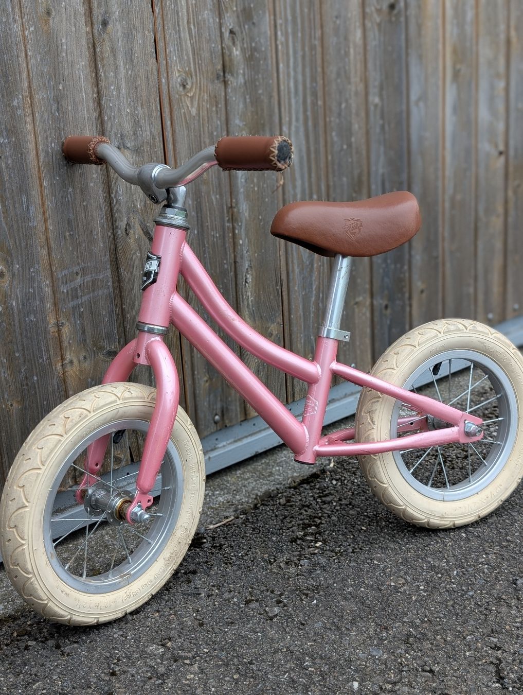 Siech Véhicules pour enfants: Laufrad rosa – D'occasion à Emmen par limonette
