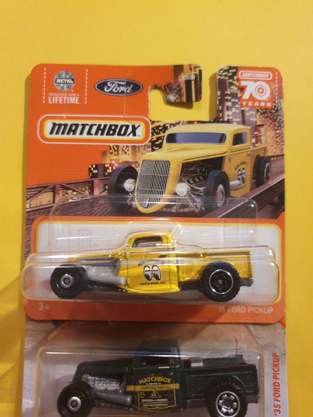 Matchbox Modellini d'auto: 2 x Matchbox '35 FORD PICKUP – Nuovo e nell'imballaggio originale da Oftringen venduto da Rotor 2