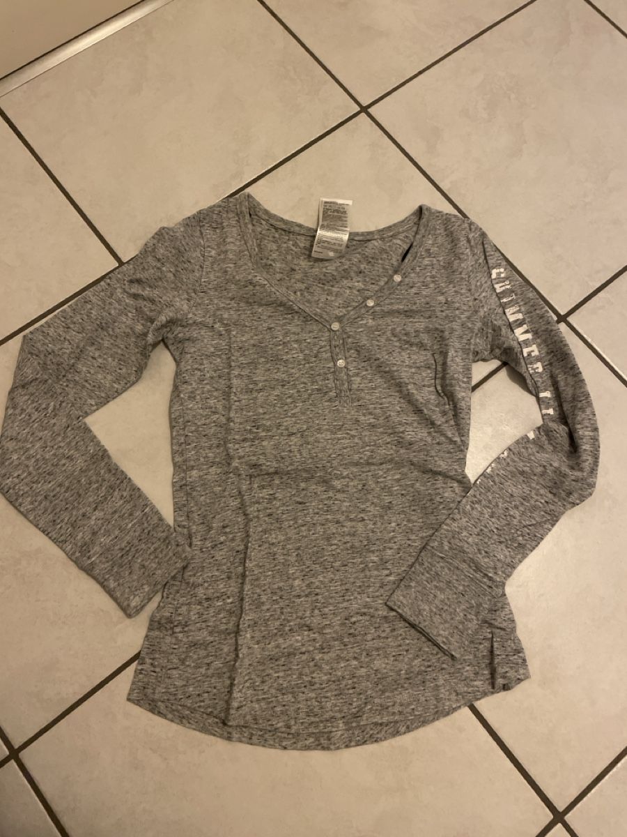 H&M Pigiama & Simili: Haut pyjama – Nuovo (secondo la descrizione) da Pont-de-la-Morge (Sion) venduto da hel_bh28