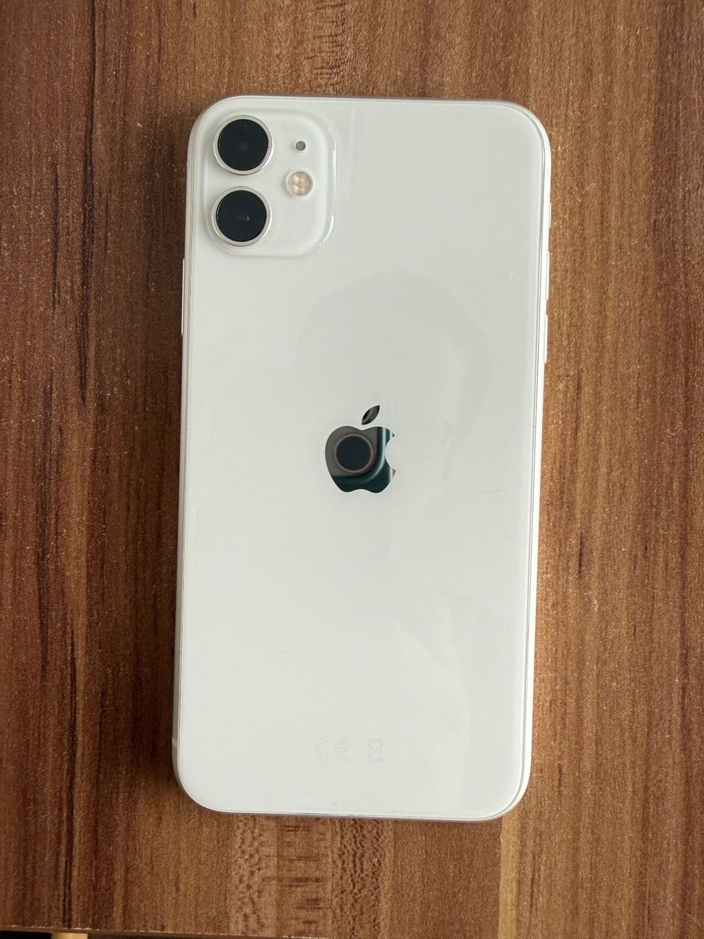 Apple Handys / Smartphones: Iphone 11 128GB gut erhalten – Gebraucht aus Seon von Bluezone1 2