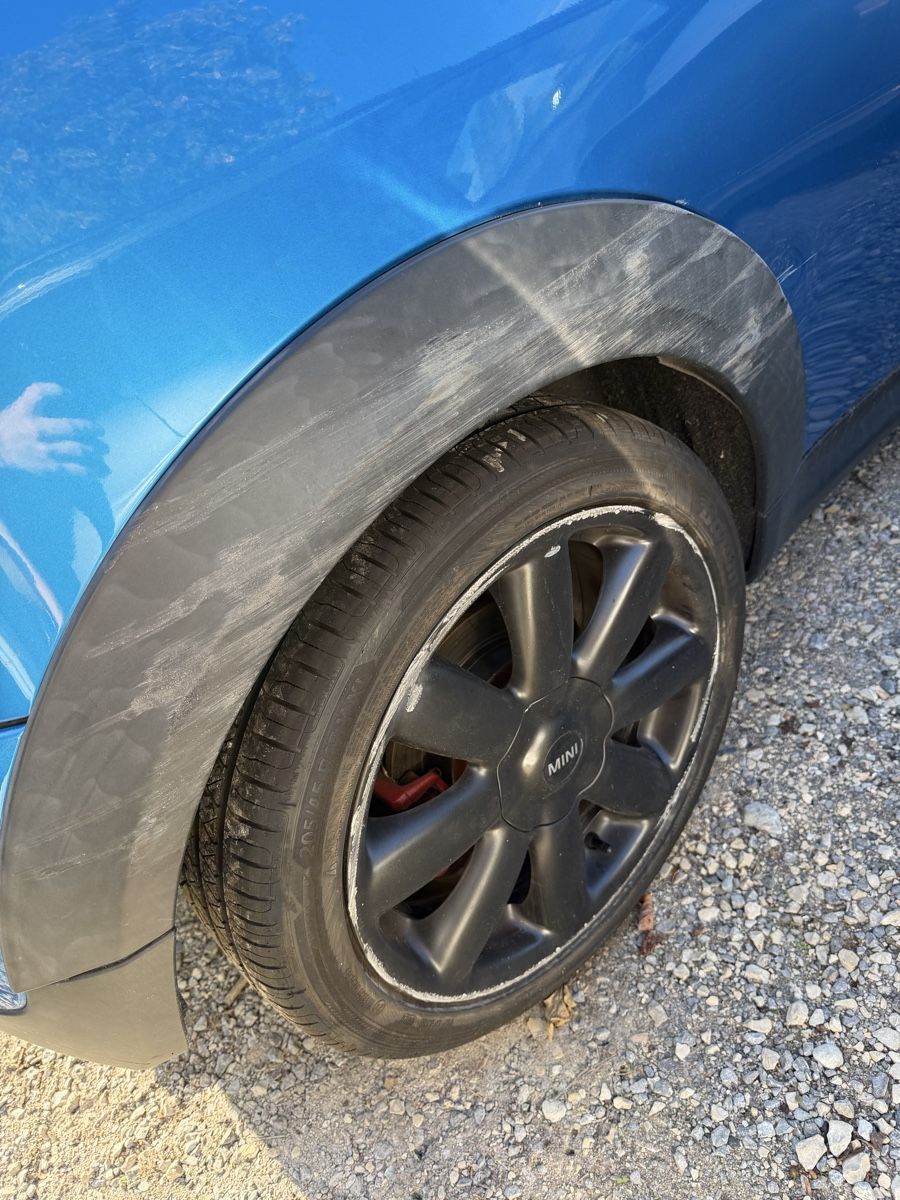 Mini Automobili: Mini John Cooper Works Unfallwagen defekt – Difettoso da Zürich venduto da kum_pbv8 7