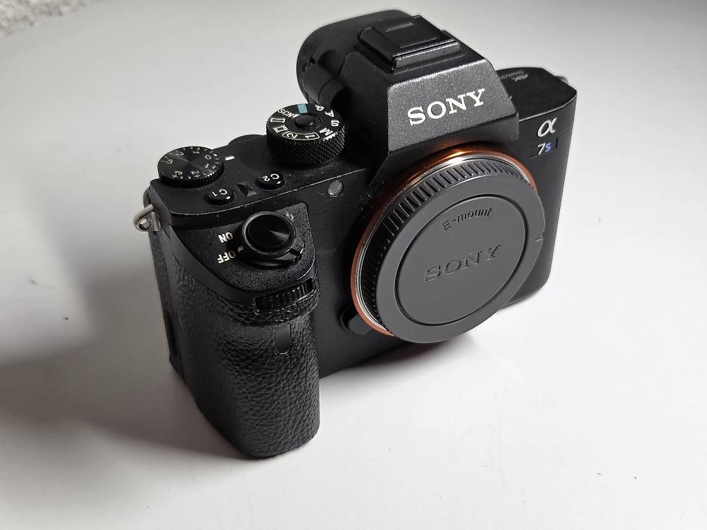 Sony Fotocamera: Sony Alpha a7S II Body – Usato da Winterthur venduto da Virtualsky