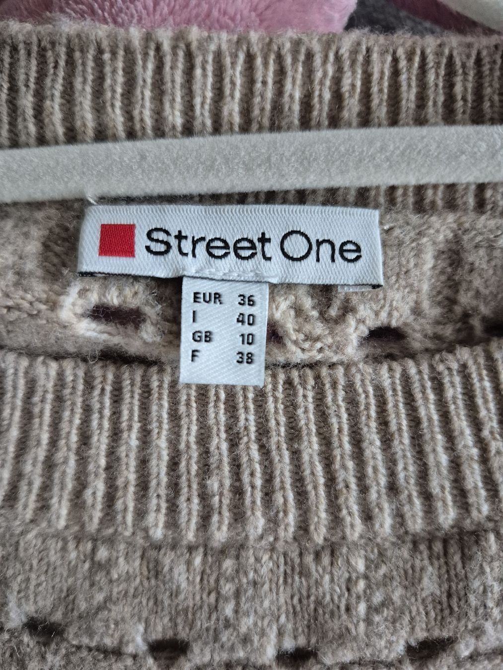 Pullover & Sweatshirts: Pulli – Neu (gemäss Beschreibung) aus Rorschach von Bodensee-65 1