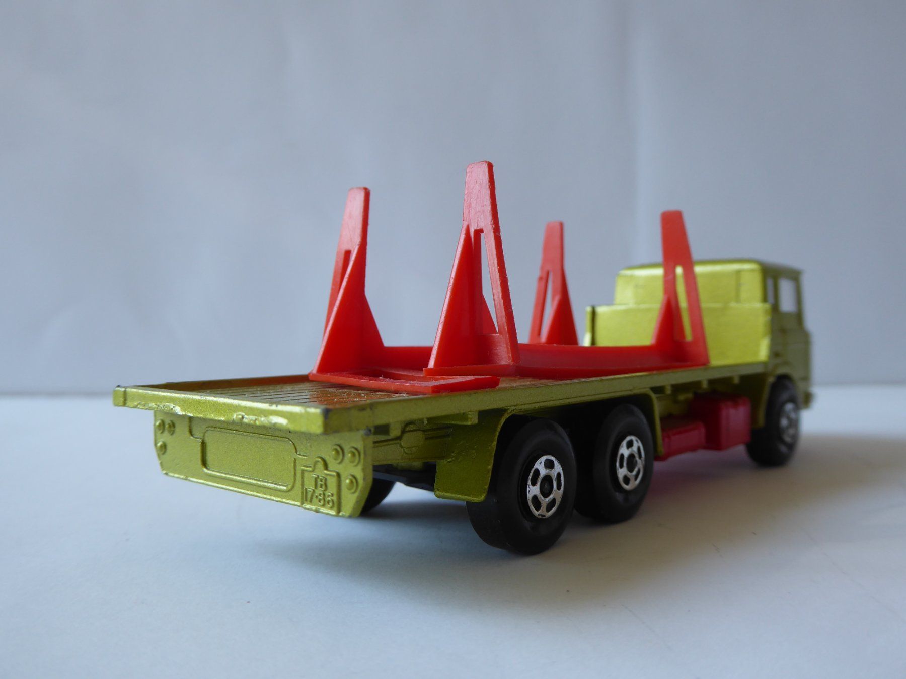 Matchbox Spielzeuge: Matchbox/Lesney K-13 DAF Building Transporter, 14,3cm – Gebraucht aus Turbenthal von Nautop 4