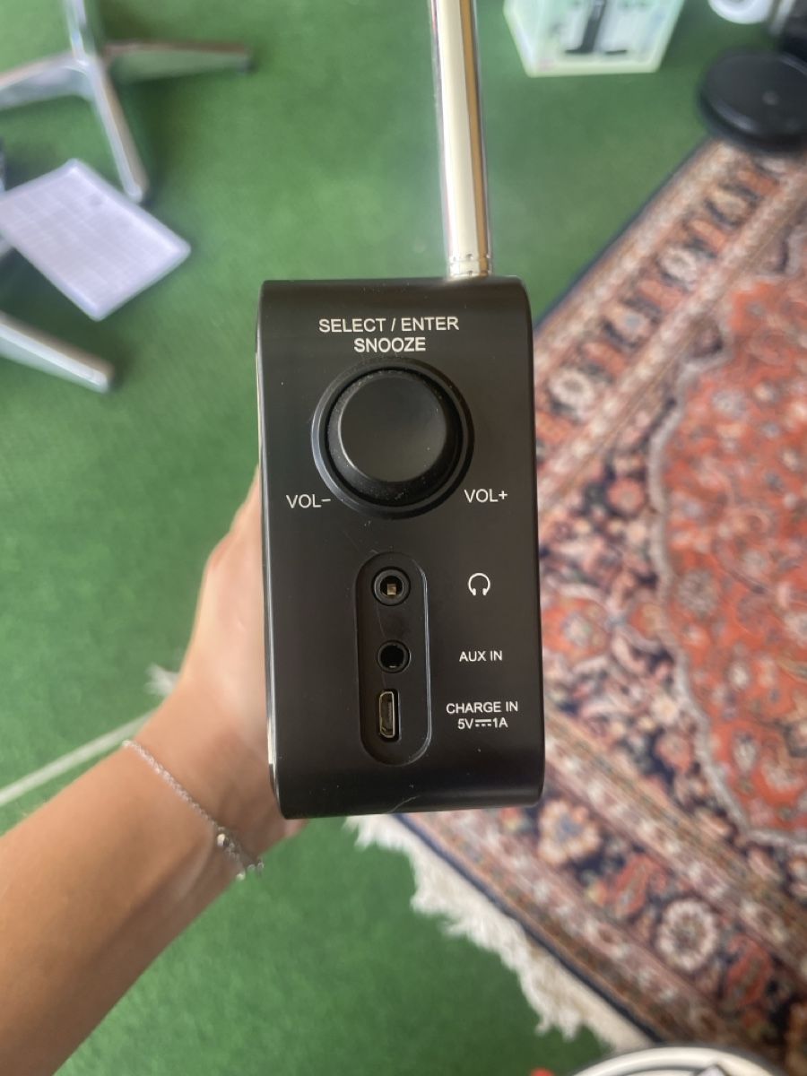 Dual Radios: Radio / Wecker von Dual  – D'occasion à Bubendorf par ale_6fxg 1