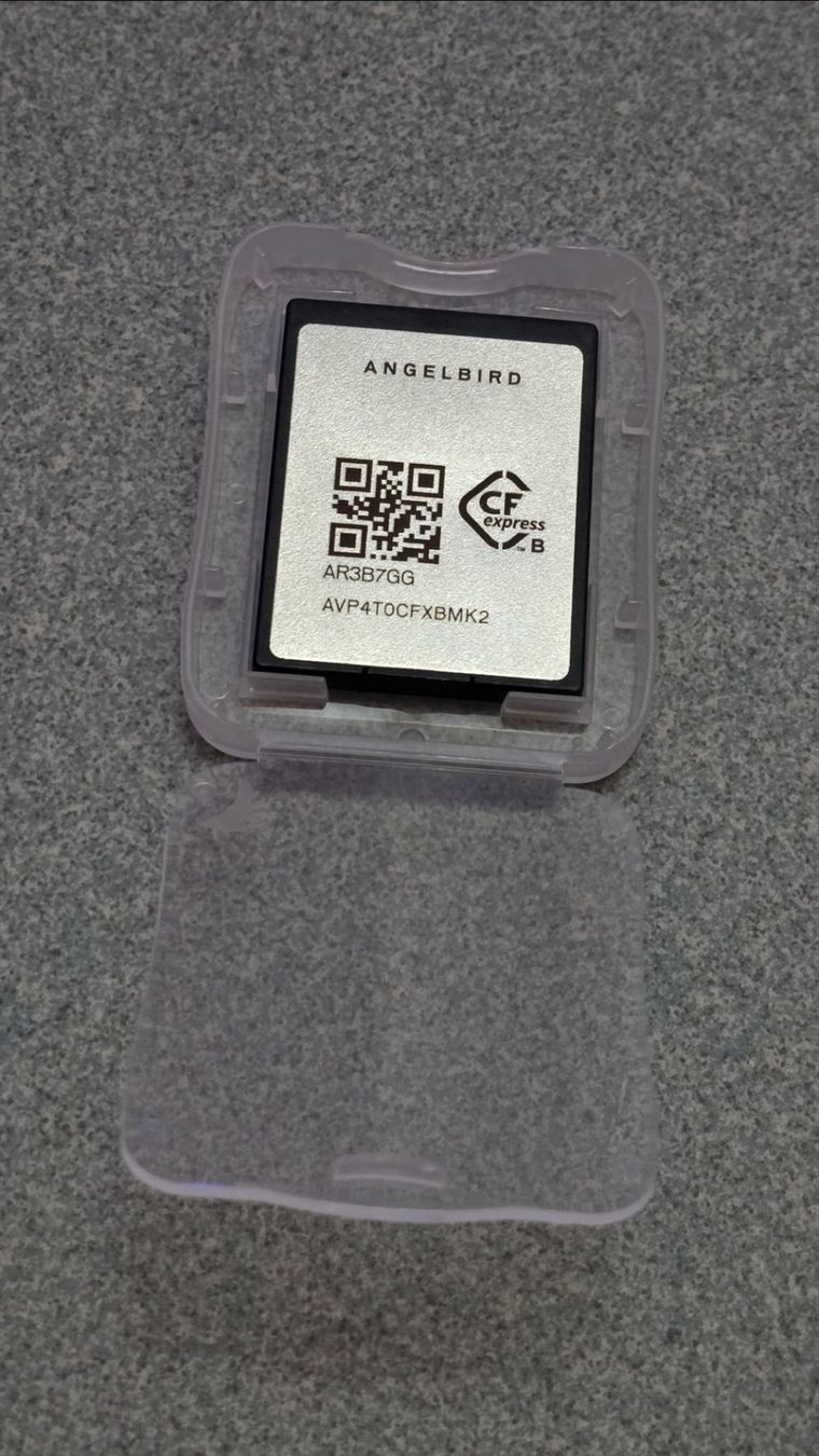 Schede di memoria: Cfexpress type B 4TB – Usato da Chiasso venduto da plf_qqs6 1