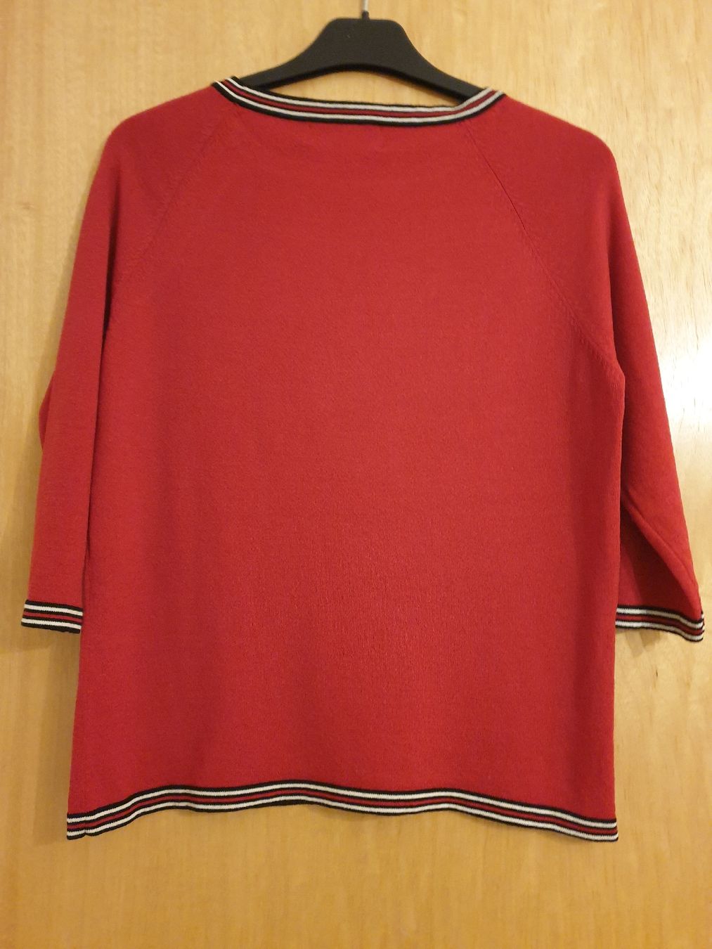 Pullover & Sweatshirts: Pull léger, M, manche 3/4, rouge,viscose 65%,excellent état – Neu (gemäss Beschreibung) aus Neuchâtel von Verenas12 1