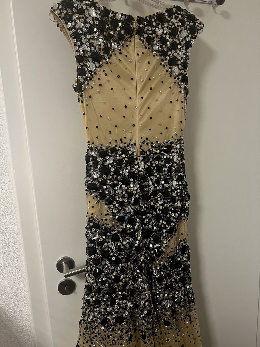 Vestiti: Maxi Kleid mit Pailletten – Nuovo (secondo la descrizione) da Amriswil venduto da AfraEsati1503 5
