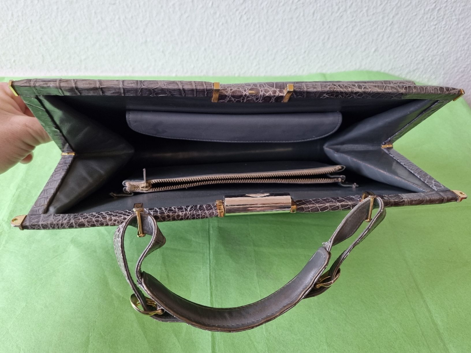 Borse da donna: Krokodilleder Handtasche – Usato da Schönenwerd venduto da Chez_Mimi 6
