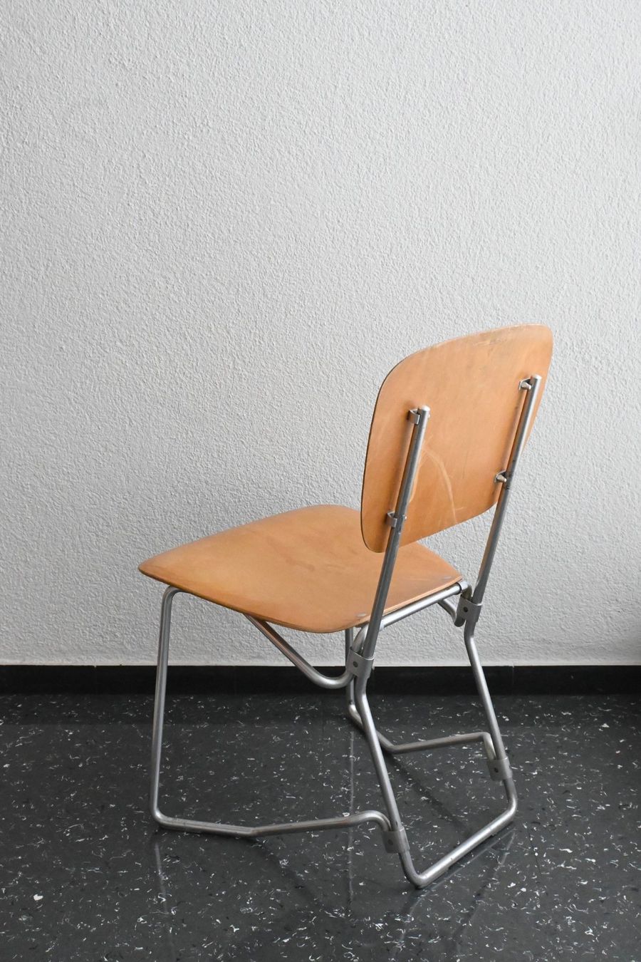 Sedie: Stuhl “Alu-Flex” von Armin Wirth – Usato da Zürich venduto da starch.studio 2
