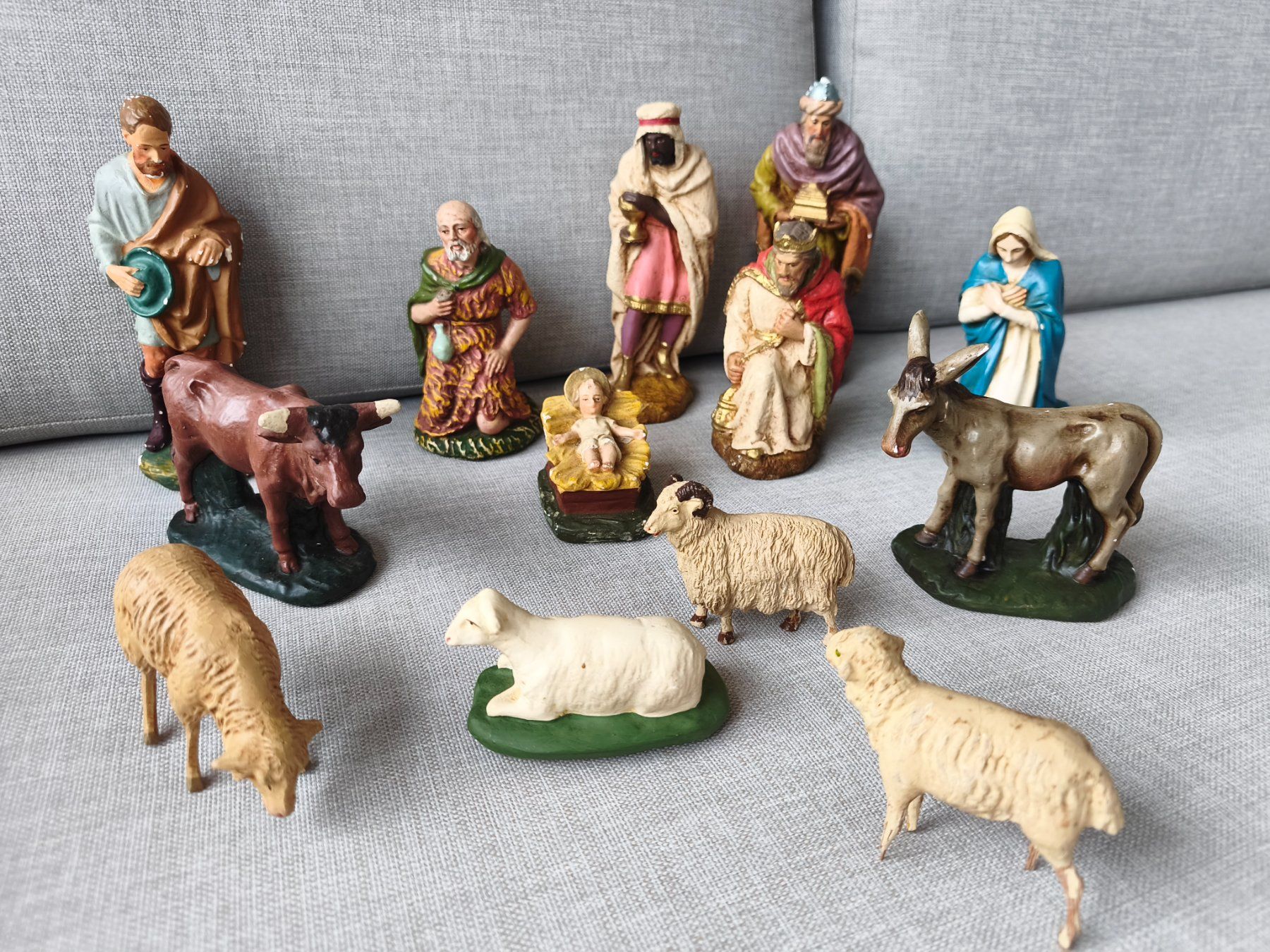 Figurines: Krippenfiguren 13 Stück, antik – D'occasion à Urtenen-Schönbühl par Kernbeisser25