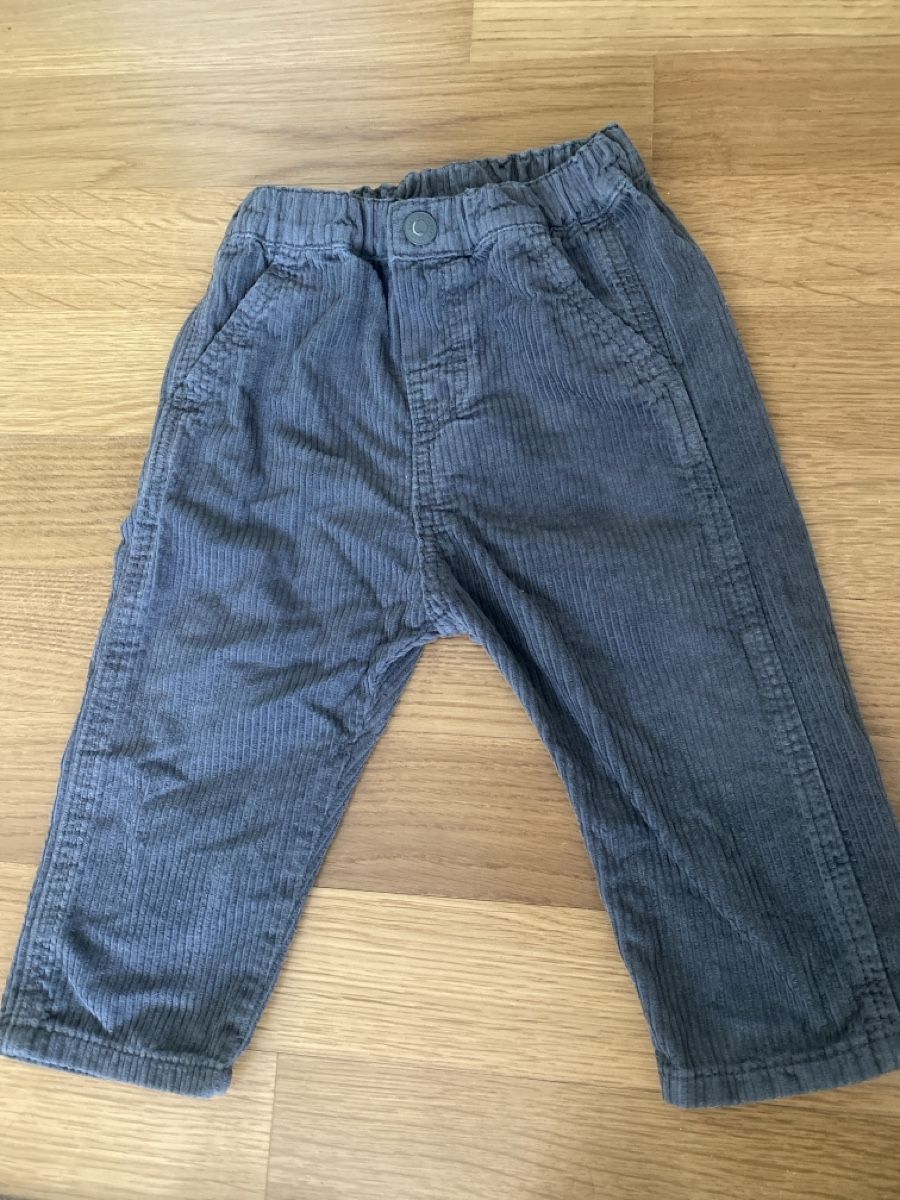 H&M Hosen: Baby pants grey – Gebraucht aus Zürich von ana_m6d2
