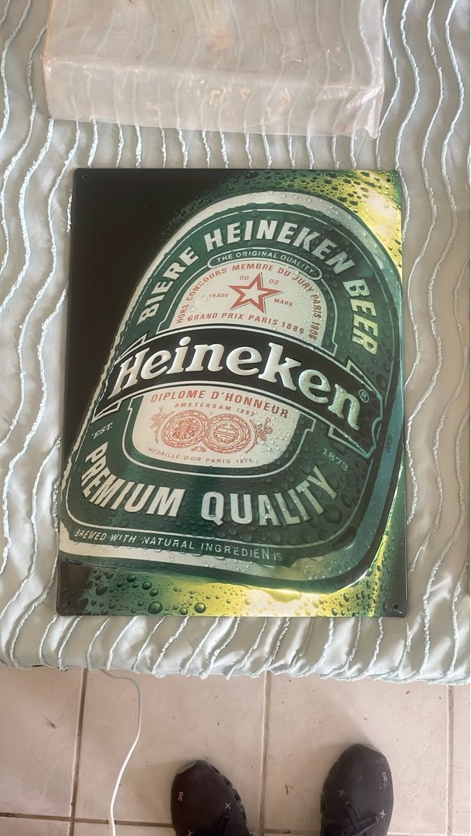 Tutte le decorazioni: Plaque publicitaire Heineken bière Premium Quality – Nuovo e nell'imballaggio originale da Meyrin venduto da jul_km5p