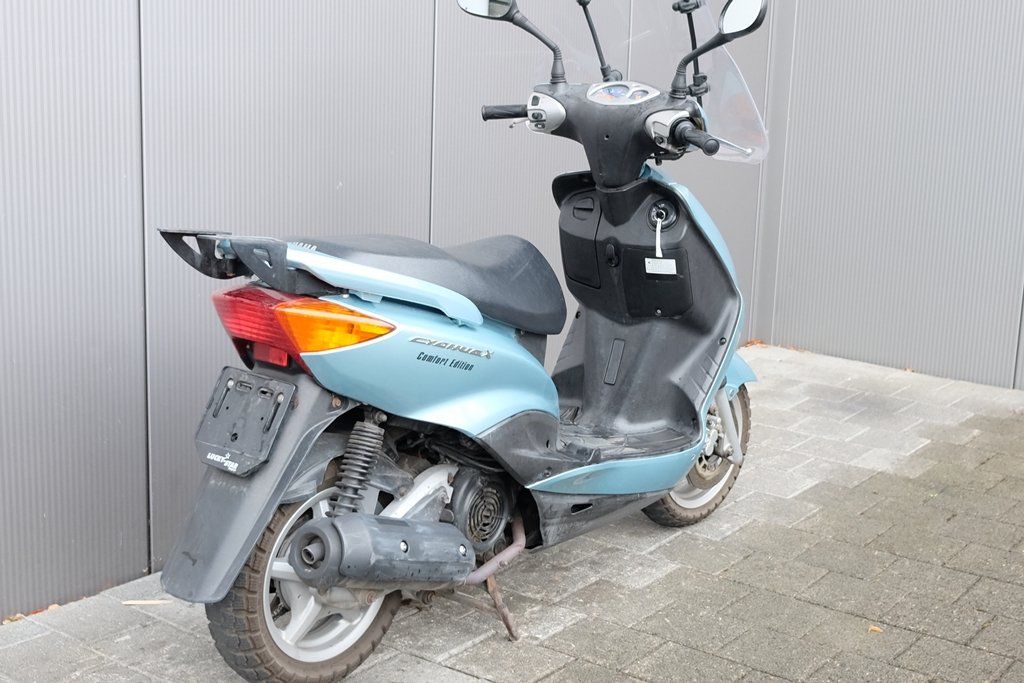 Yamaha Scooter: Yamaha XC125 Cygnus X – Usato da Sargans venduto da pirelli146 5
