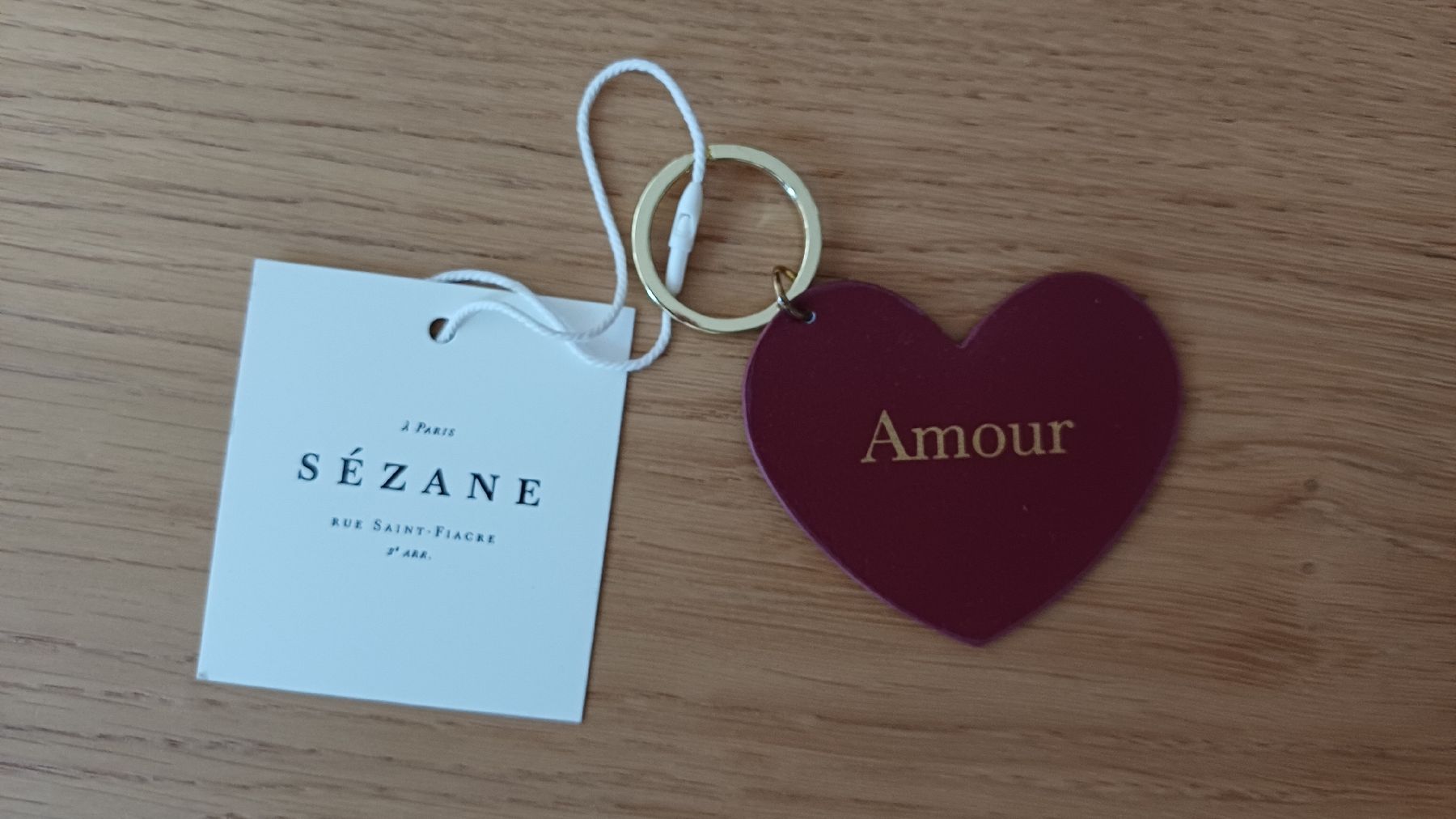 Sezane Porte-clés: Porte clés Amour Sezane – Neuf avec emballage d'origine à Genève par njia