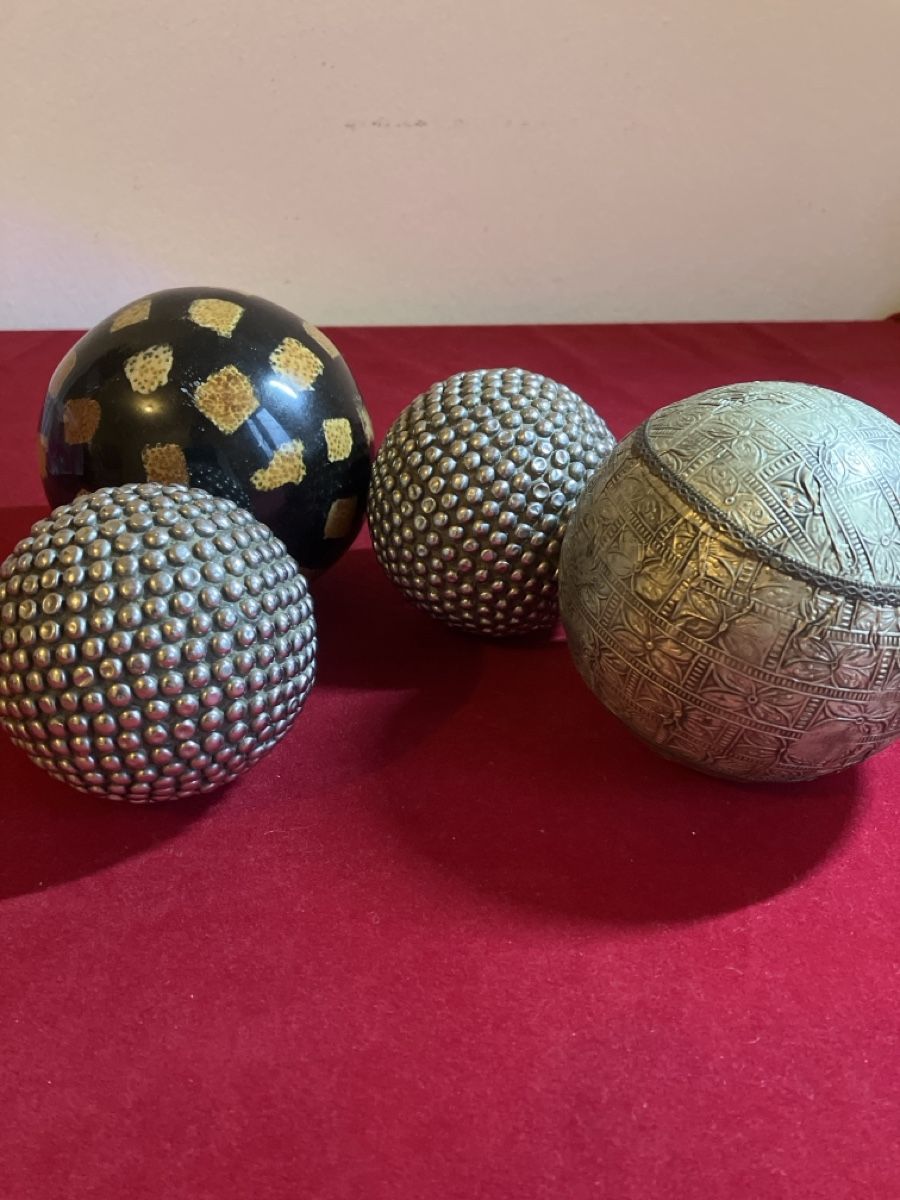 Alle Dekorationen: 4er Set Vintage Deko Kugeln, einzigartiges Design! – Gebraucht aus Muralto von jac_hkz5 3