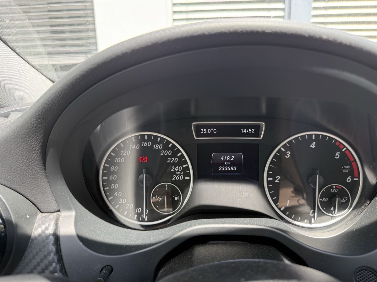 Mercedes-Benz Automobili: Mercedes GLA zu verkaufen  – Usato da Dättwil AG venduto da af_as 8