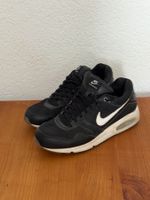 Nike Air Max Navigate Black/White – Gr. 44