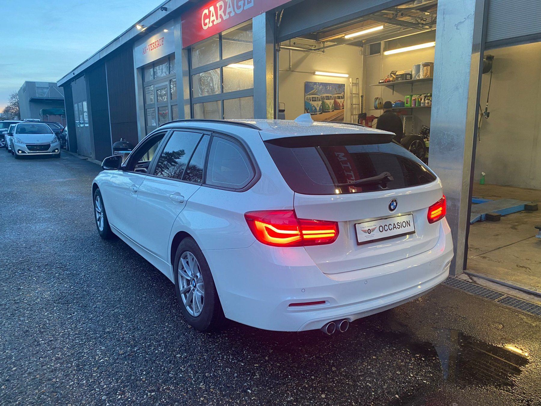 BMW Automobili: 320d xDrive Touring Steptronic – Usato da Biel/Bienne venduto da AS24 6
