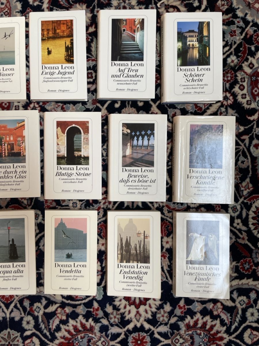 Livres: Donna Leon - 18 Bücher – D'occasion à Tüscherz-Alfermée par schneider_rl4 2