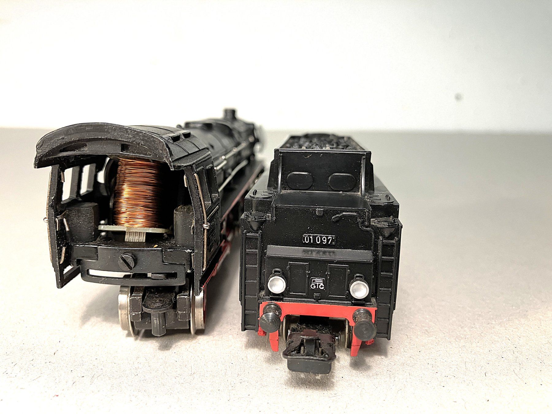 Märklin Modellini di ferrovie: Märklin Dampflok BR01 Nr. 3048 – Usato da Berikon venduto da Lusorium 6