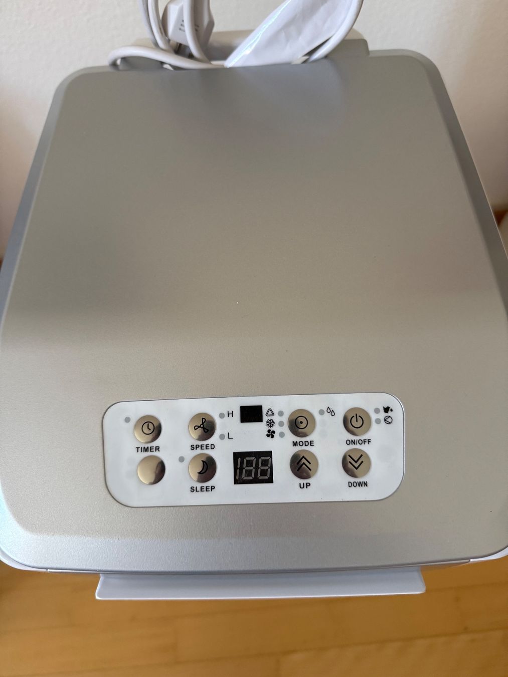 Novamatic Klimageräte: Mobile Klimagerät Novamatic CL 1020 – Gebraucht aus Basel von Boxidoma 2