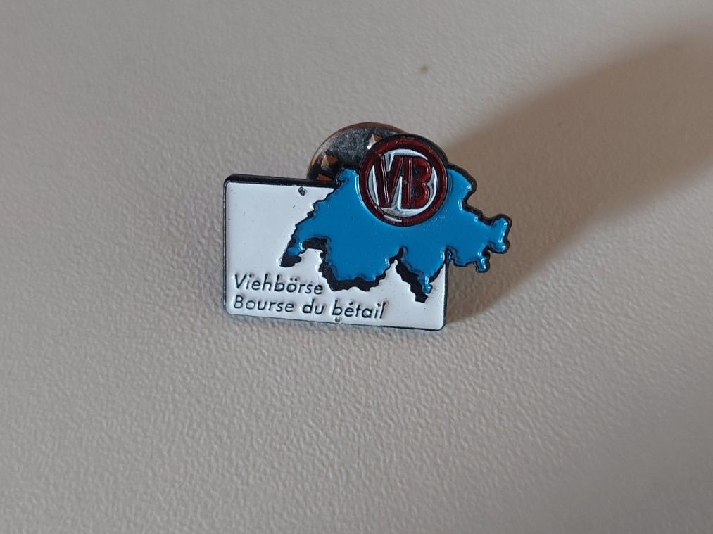 Placchette & Badge: Pin Viehbörse – Usato da Erlinsbach venduto da pfunky