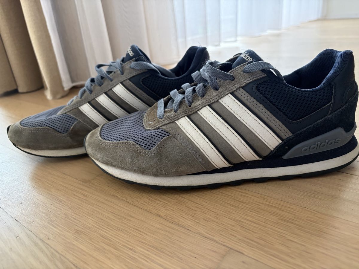 Adidas Herrenschuhe: Adidas Herren Schuhe Gr. 41 1/2 – Gebraucht aus Arbon von jet_w678 1