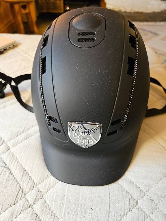 Casco Caschi: Neuer Casco Reithelm (50-54) – Nuovo (secondo la descrizione) da Gränichen venduto da Zmoonlight