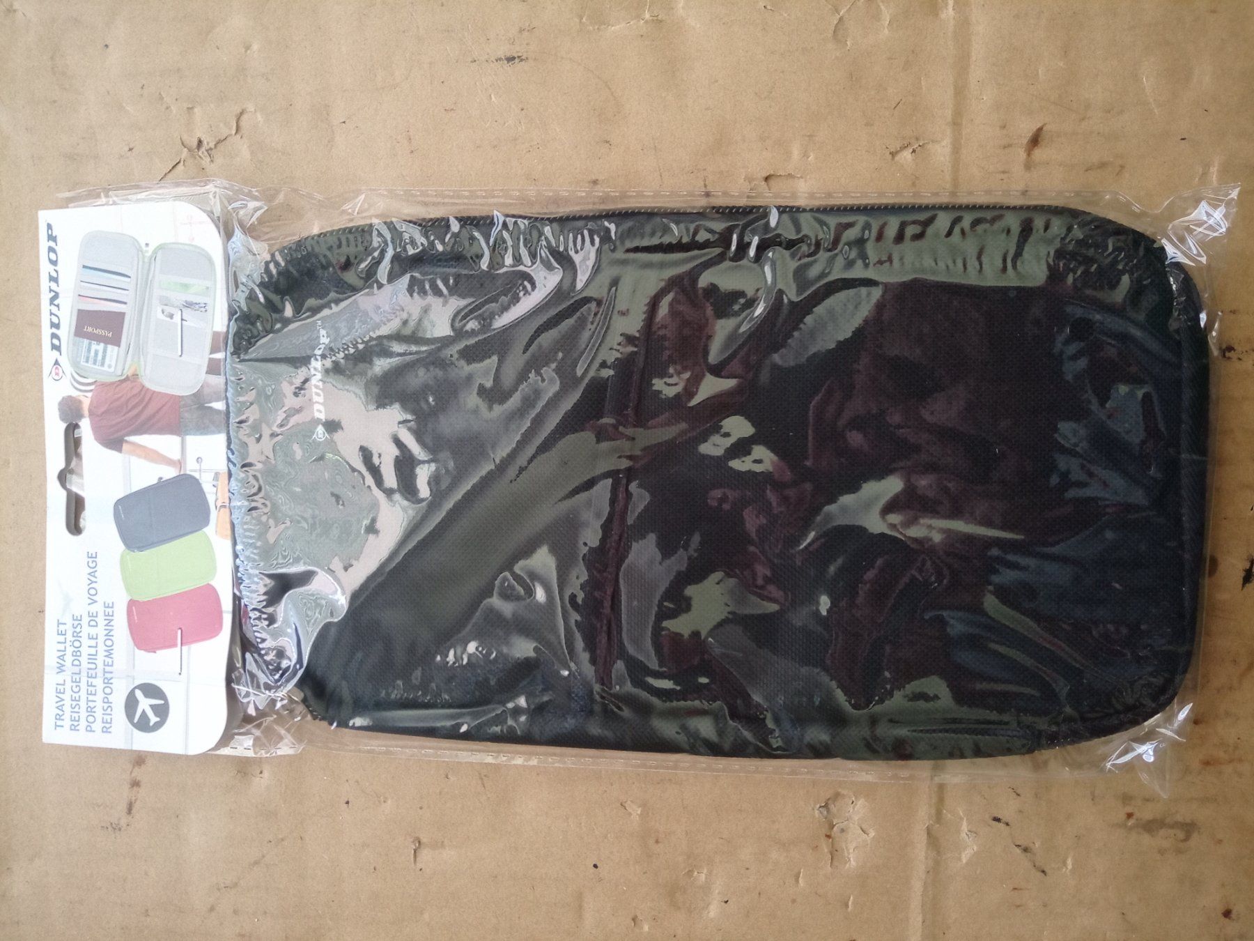 Portefeuilles: Reisebrieftasche – Neuf avec emballage d'origine à Grüningen par Urtica