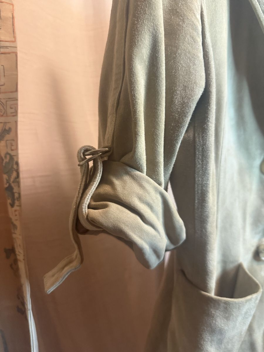Celine Vestes: Celine goat leather suede jacket – D'occasion à Montreux par Yss_Boutiqu3 1