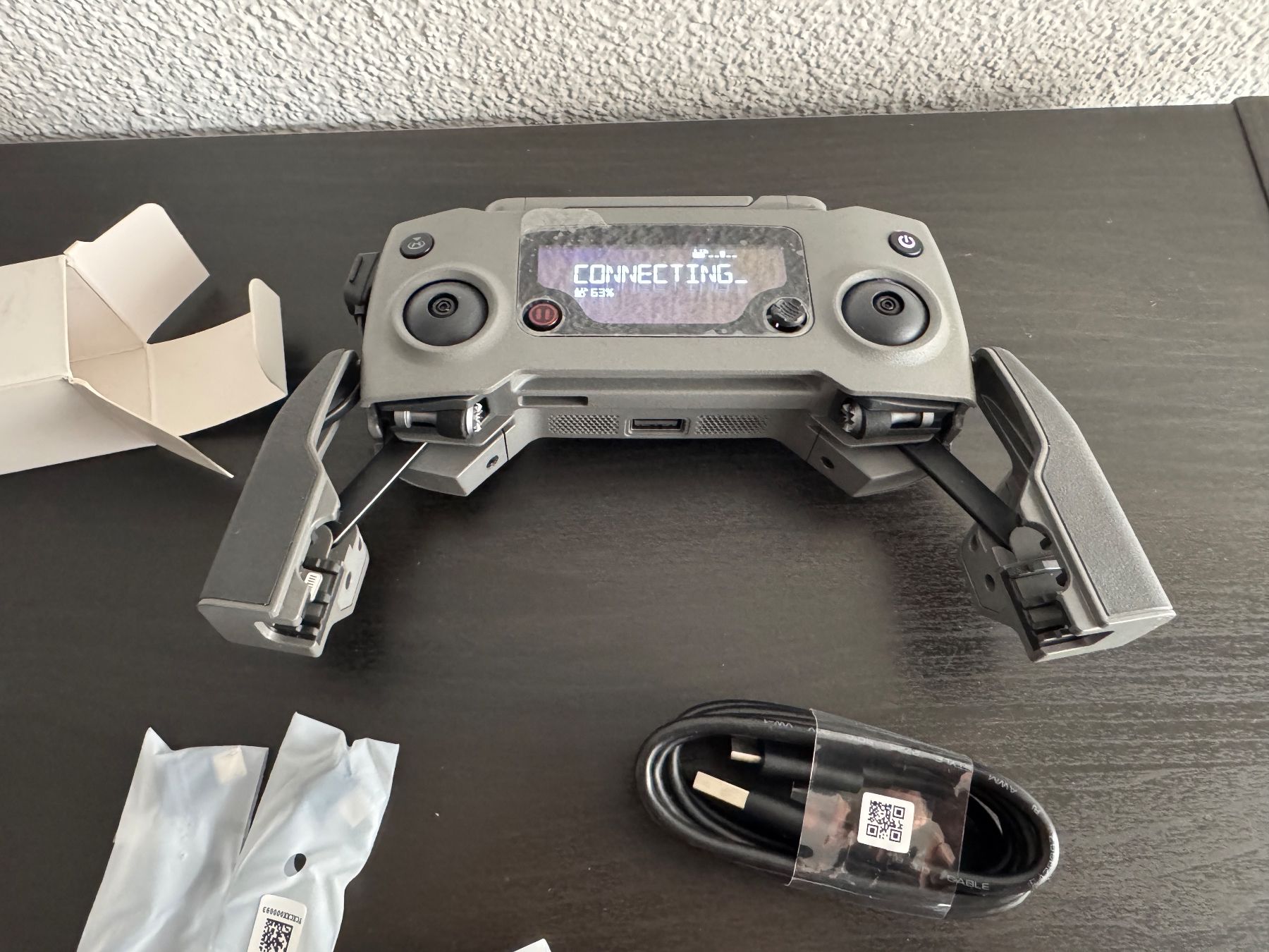DJI Fernbedienungen: DJI Mavic 2 Fernbedienung RC1B Controller – Gebraucht aus Waltenschwil von lu.be. 1