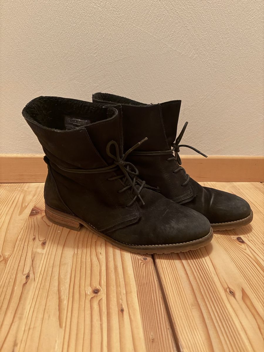 Damenschuhe: Stiefelette schwarz gr.40 – Gebraucht aus Krummenau von lor_wj7z