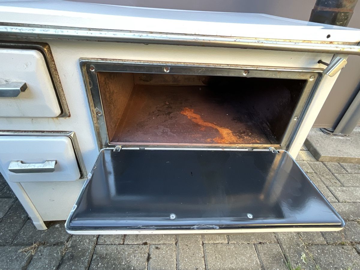 Cucine: Alter Holzkochherd / Outdoorküche – Usato da Jens venduto da fynn03 4