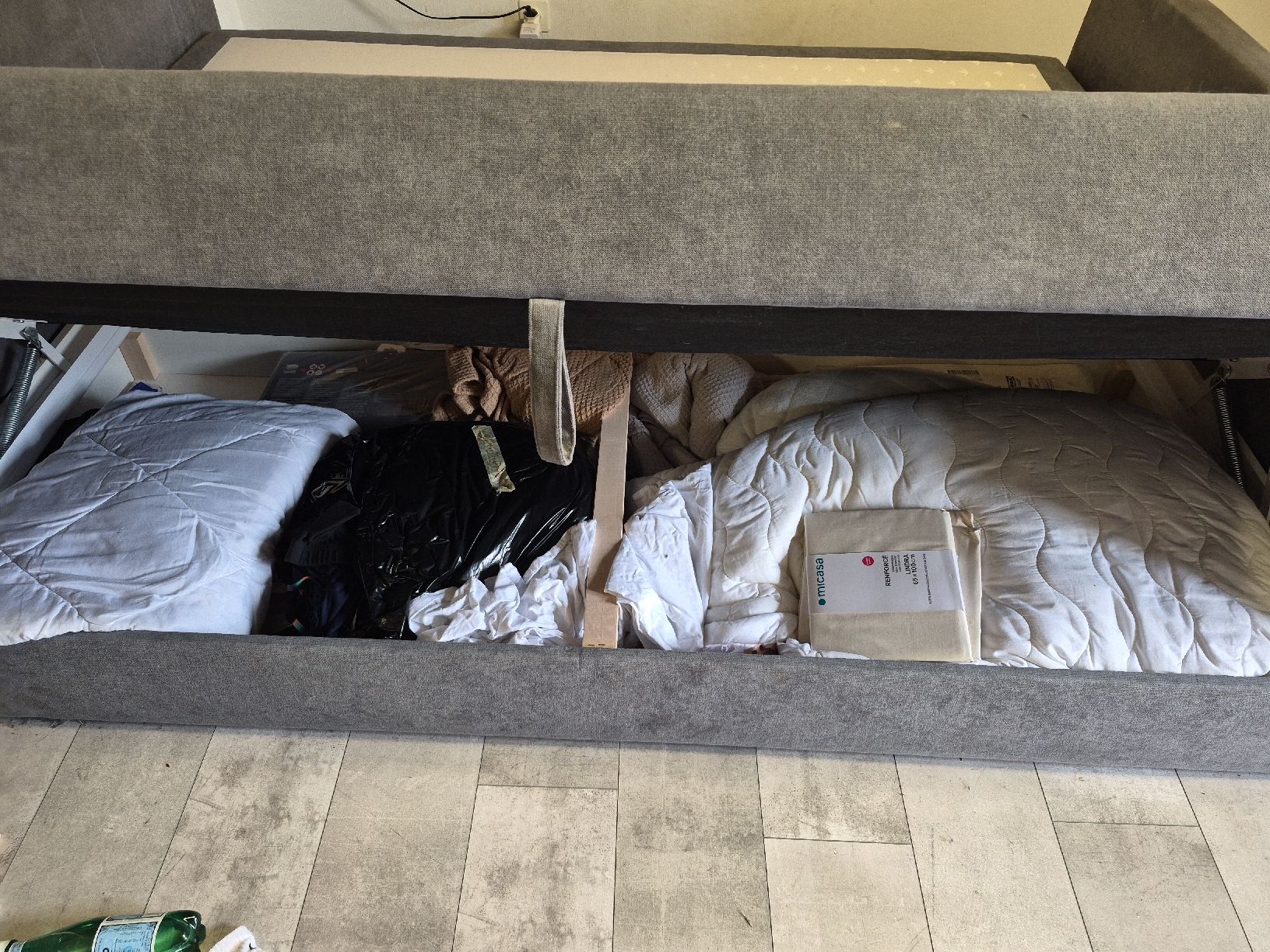 Betten: Boxspringbett von Lipo 160x 200 ab 1.- – Gebraucht aus Bargen BE von sem_n7h7 1