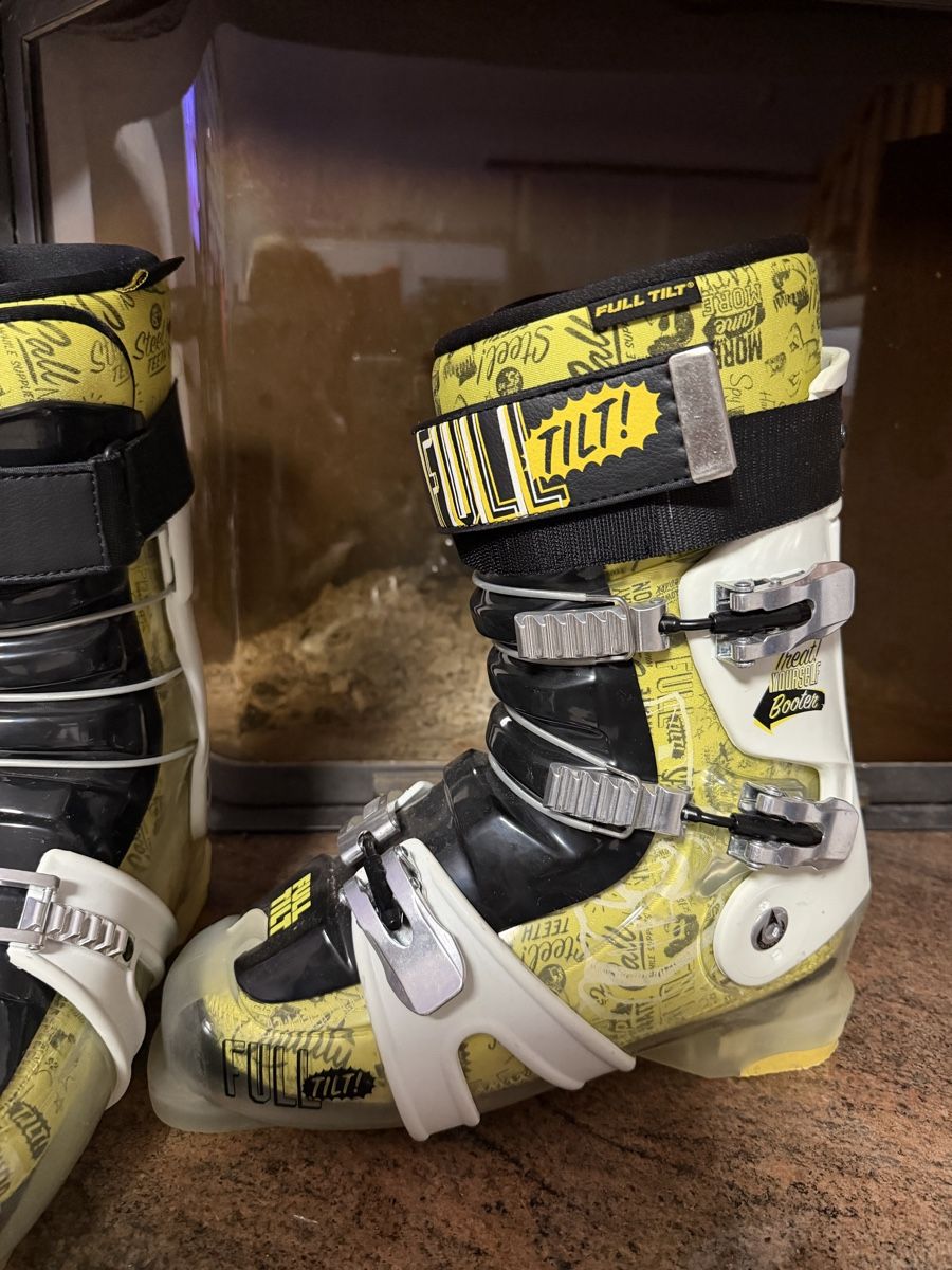 Scarpe da uomo: Chaussures de ski Full Tilt – Usato da Courrendlin venduto da Sandy_25 1