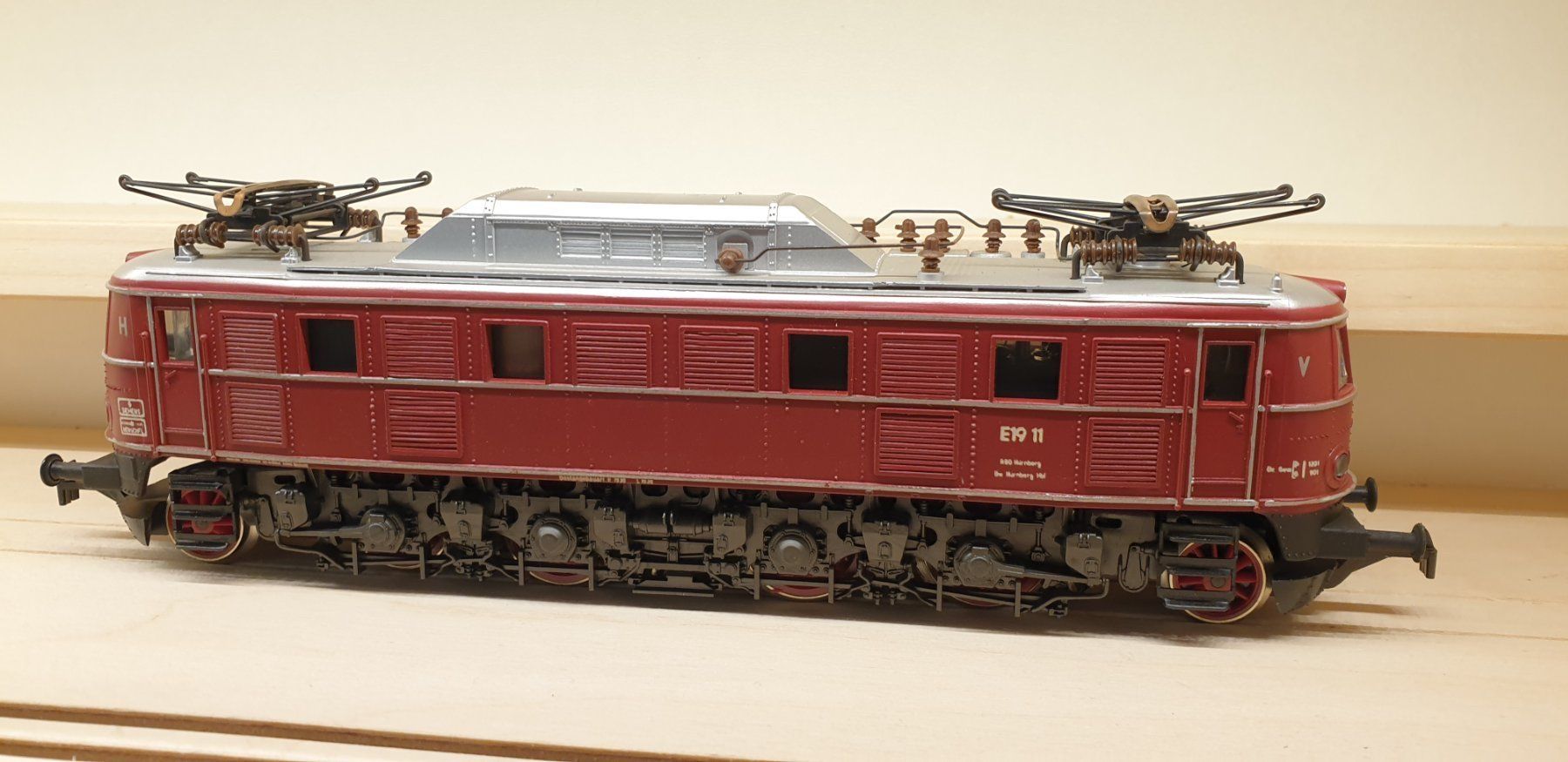 Rivarossi Modellini di ferrovie: Rivarossi DR E19-11 Wechselstrom 1098 H0/AC – Usato da Geroldswil venduto da TopTrain54 1