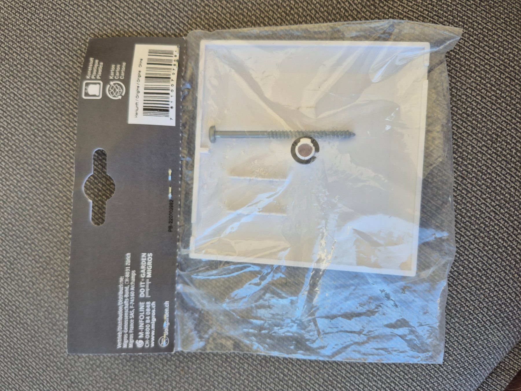 Spine: Abdeckplatte steckbar Edizio Design mini weiss neu – Nuovo e nell'imballaggio originale da Romanshorn venduto da sch_8zdv 1