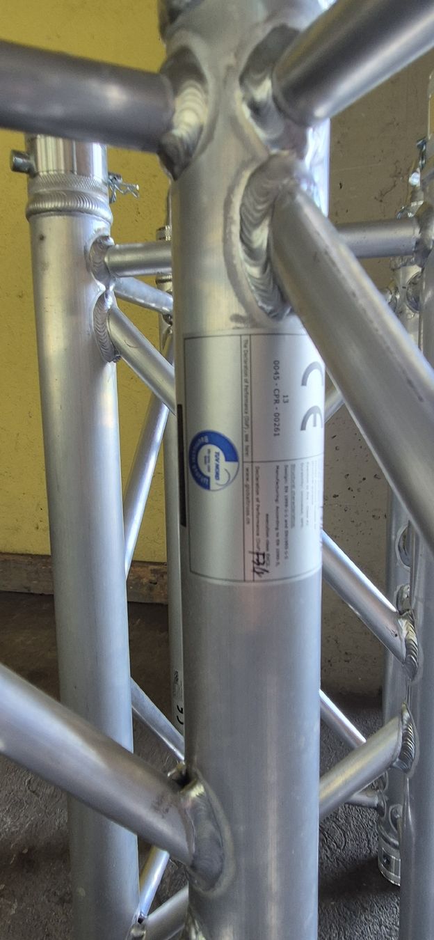 Truss: Global Truss 4 Punkt, 70cm – Neu und originalverpackt aus Au SG von abrollfiaber 2