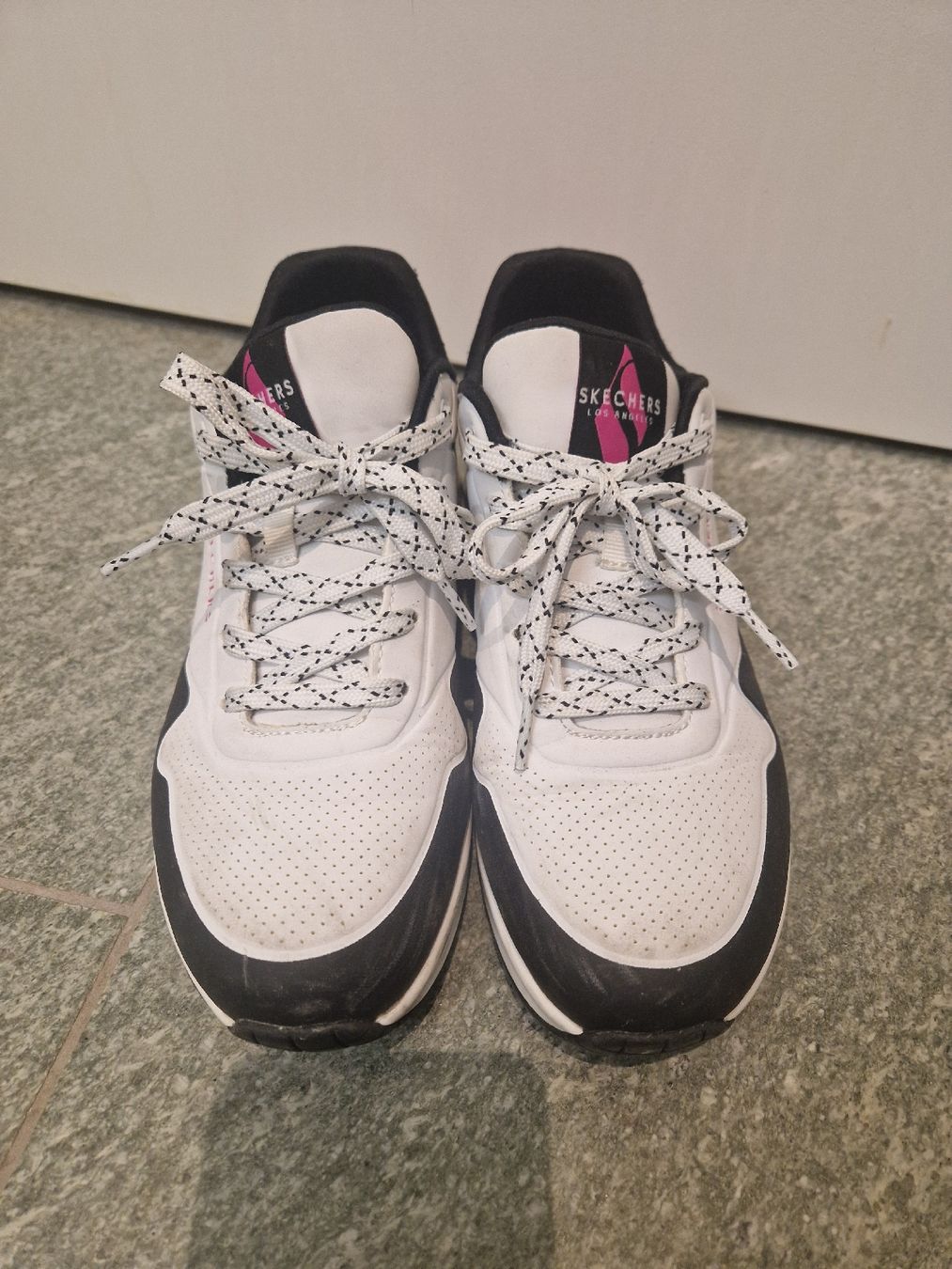Skechers Scarpe da donna: Skechers Turnschuhe – Usato da Glattfelden venduto da Ivana5288 1