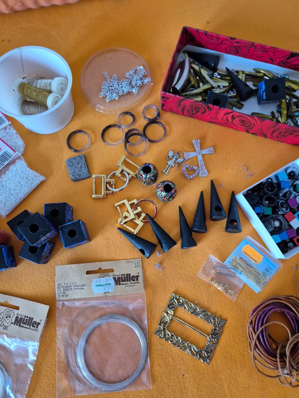 Kit bricolage: Bastelmaterial Set Schmuckherstellung gebraucht – Usato da Baden venduto da Katzenbaum27 5