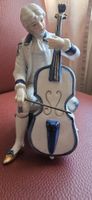 Vintage Porzellanfigur Cellist – Bone China, handbemalt & Ma