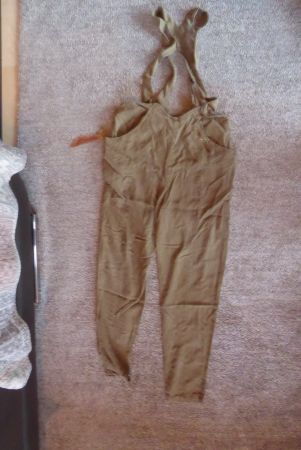 Sommer Latzhose  BRESHKA  Gr M  Lyocel