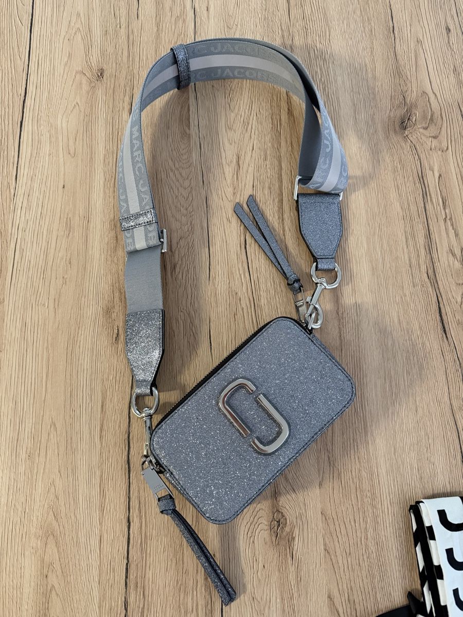 Marc Jacobs Sacs & sacs à dos: Marc Jacobs Snapshot – D'occasion à Glis par zey_22mw 2