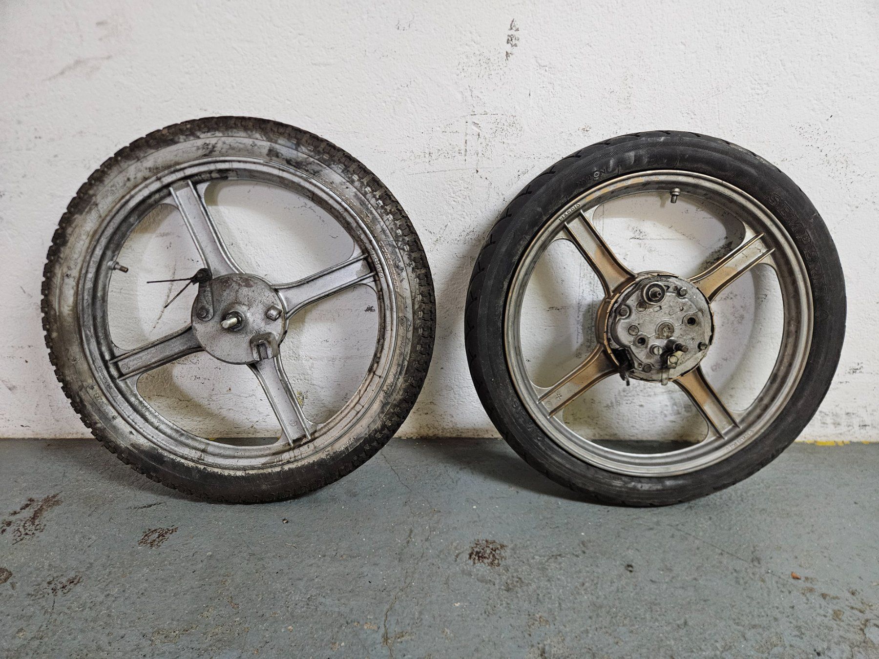 Pneumatici & Ruote complete: Piaggio SI Radsatz – Usato da Mellingen venduto da jea_hkf9